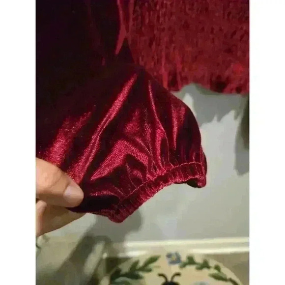 Bagatelle Women's XL Red Velvet Blouson Sleeve Crop Top Blouse - Picture 2 of 8